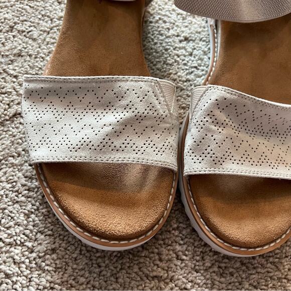 Skechers Memory Foam Open Toe Strappy Sandals Women's Size 10 Off White - Picture 15 of 15